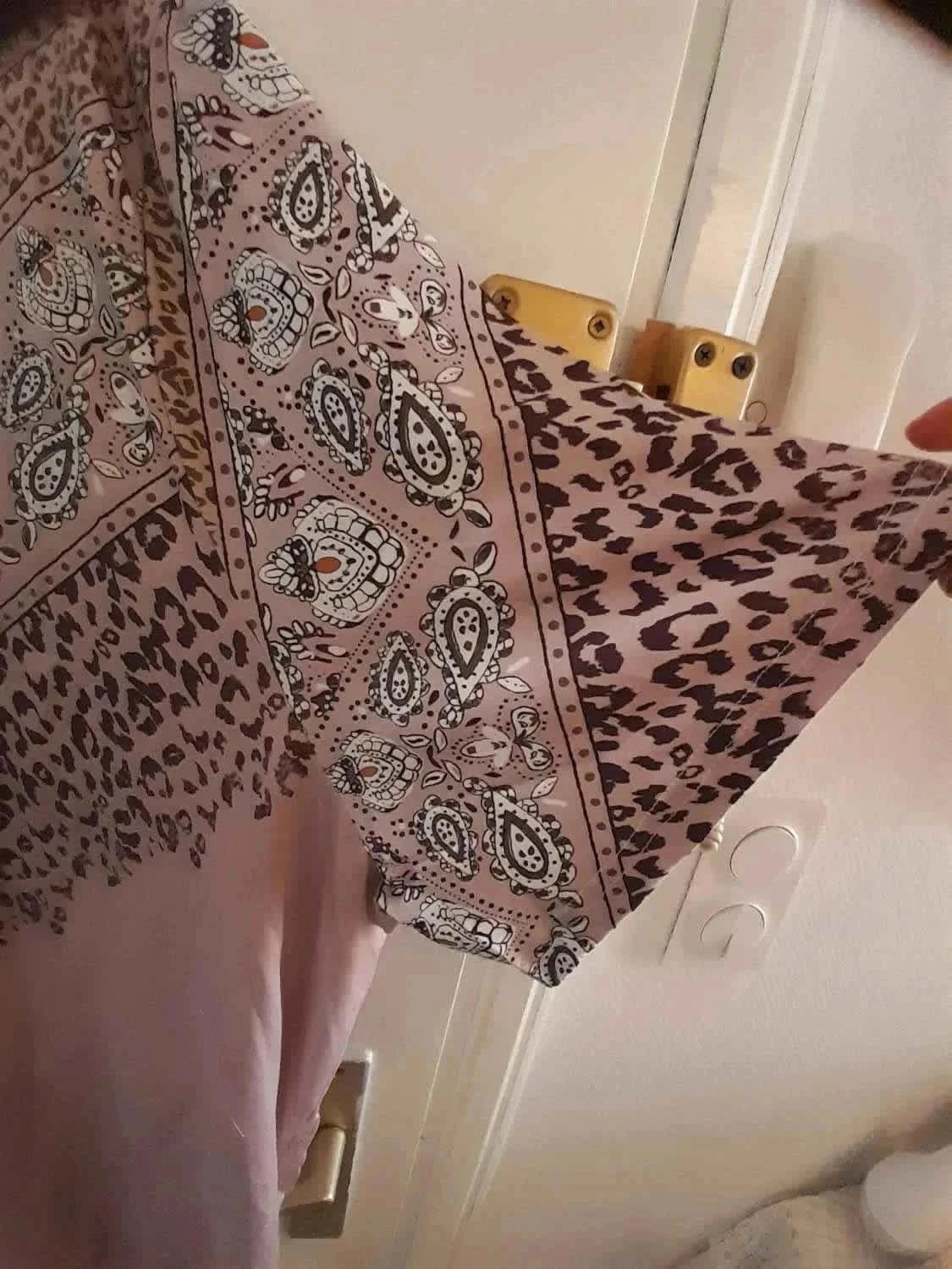 Top bege estampado, tamanho 7XL, estilo Boêmia – photo 5